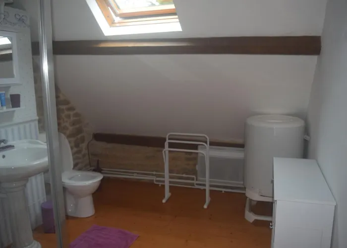 Le Vieux Pressoir De La Foret Auvray *